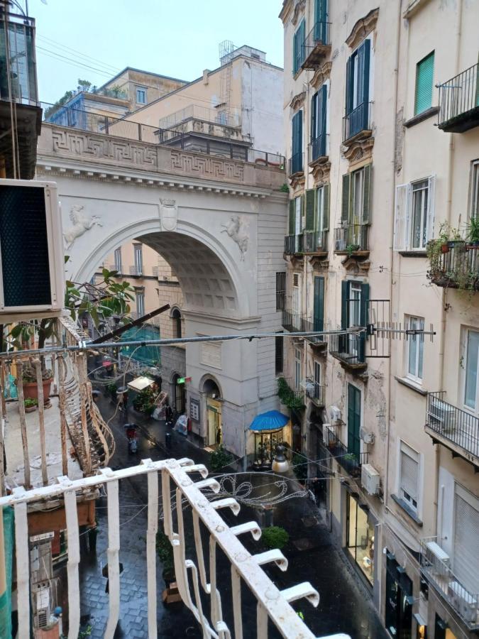 Ponte Di Chiaia Hotel Napoli Eksteriør billede