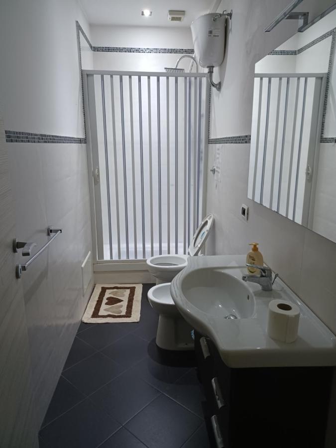 Ponte Di Chiaia Hotel Napoli Eksteriør billede