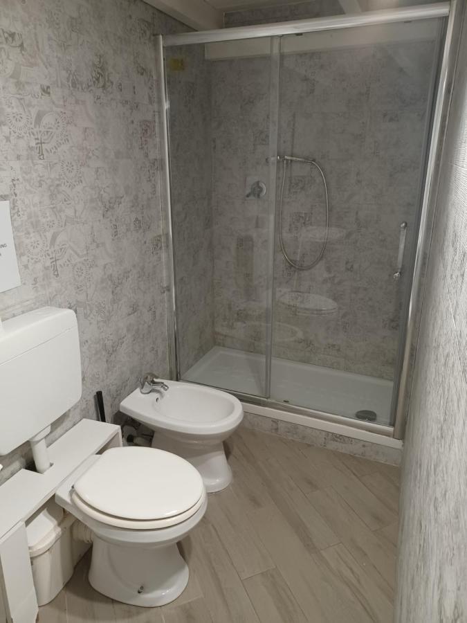 Ponte Di Chiaia Hotel Napoli Eksteriør billede